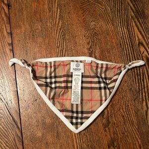 Burberry Bib